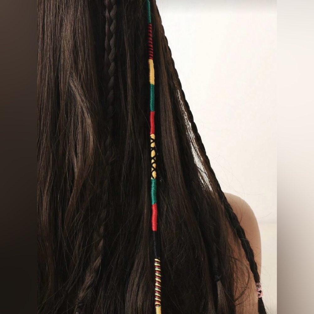 Colorful Hair Accessory - Picture 2 of 7
